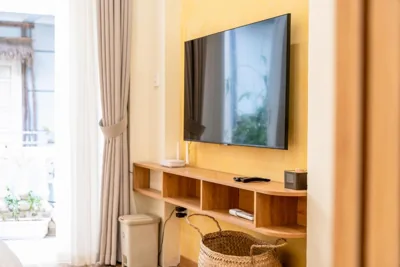 Doppelzimmer mit Balkon — Dechill House